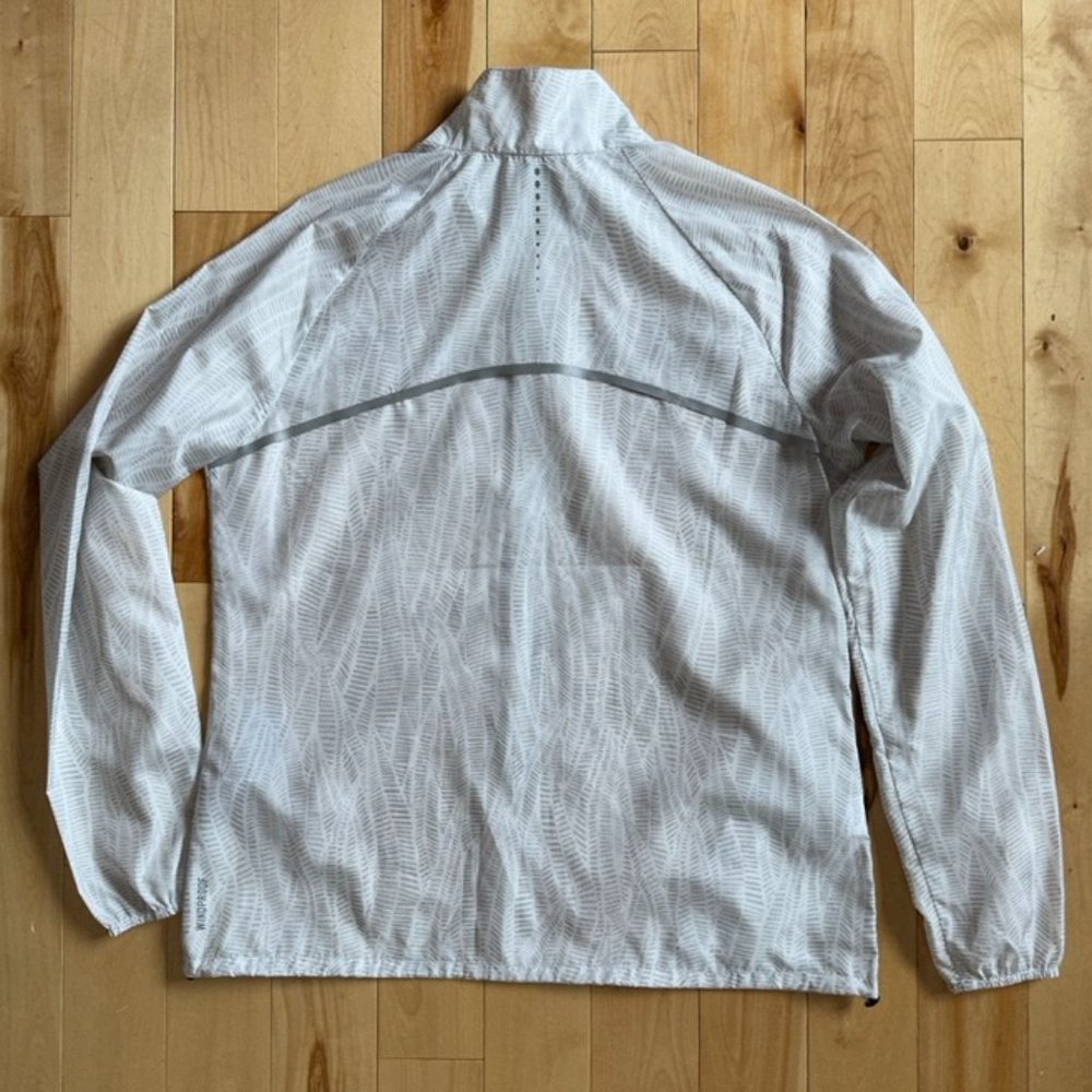 Women's Running Jacket - Picture 6 of 8